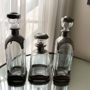 Set of Arte Italica Decanters + hanging tags